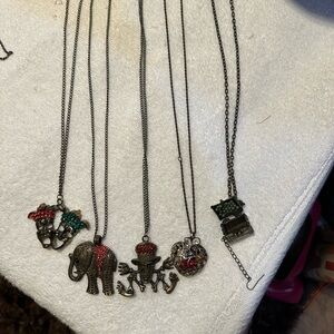 Pendant Necklace Set with Red and Green Accents